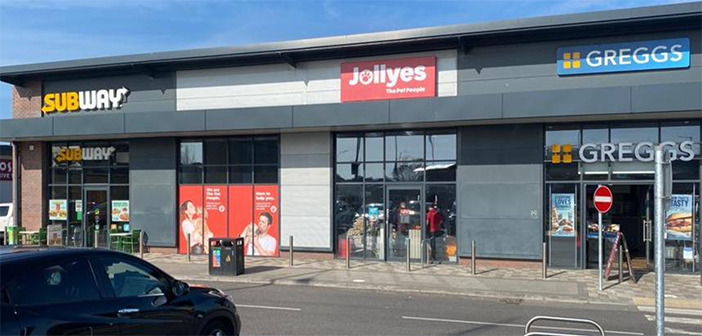 Jollyes Unveils New Look Store In Wakefield | OvertheCounter